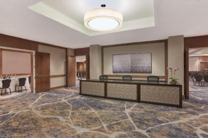 Hyatt Regency John Wayne Airport Newport Beach - image 3