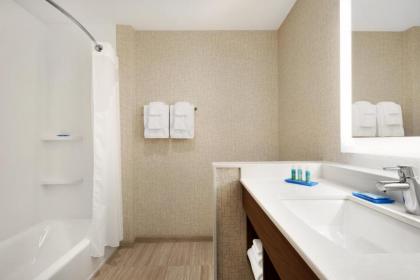 Holiday Inn Express & Suites - Cincinnati South - Wilder an IHG Hotel - image 6