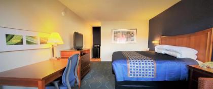 Economy 7 Inn- Newport News - image 11