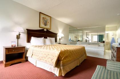 Key West Inn - Newport News - image 12