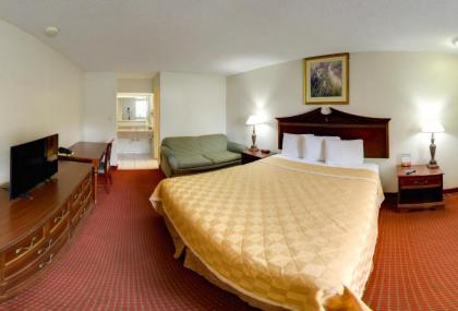 Key West Inn - Newport News - image 4