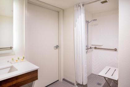 Holiday Inn Newport News - Hampton an IHG Hotel - image 15