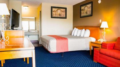 Express Inn Newport News - image 6