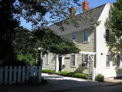 Bed and Breakfast in Newport Rhode Island