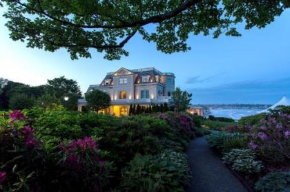 Hotel in Newport Rhode Island