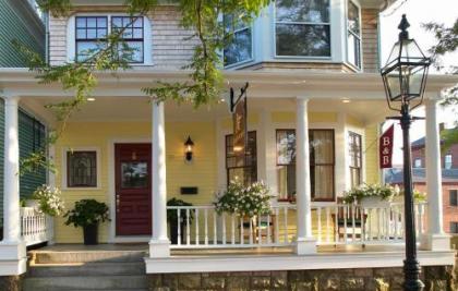 Almondy Inn Bed  Breakfast