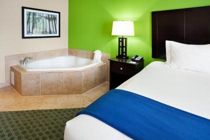 Holiday Inn Express Hotel & Suites Newport South an IHG Hotel - image 9