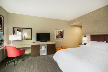 Hampton Inn Newport - image 10