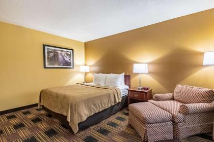 Quality Inn Newton - image 10