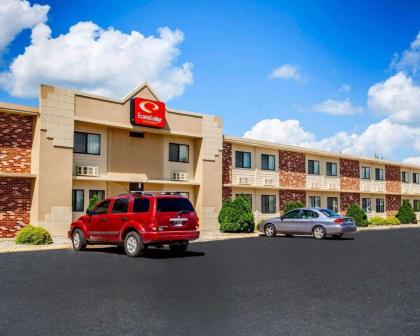 Econo Lodge Inn  Suites Newton