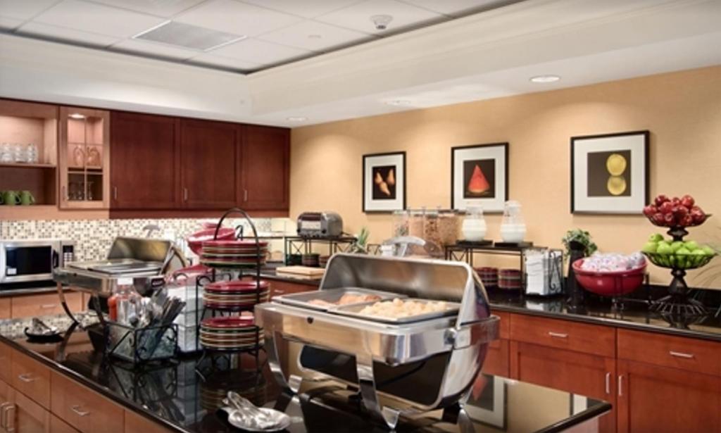 Homewood Suites by Hilton Newtown - Langhorne PA - image 3