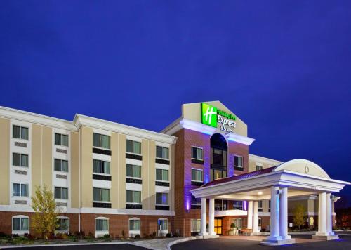 Holiday Inn Express & Suites Niagara Falls an IHG Hotel - main image