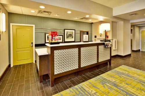 Hampton Inn Niagara Falls/ Blvd - image 5