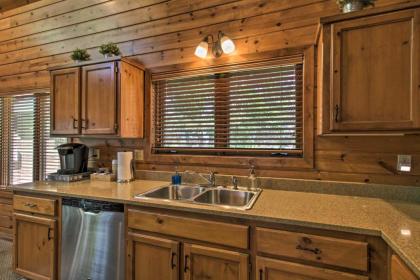 Alluring Nisswa Cabin on Gull Lake with Fireplace! - image 15