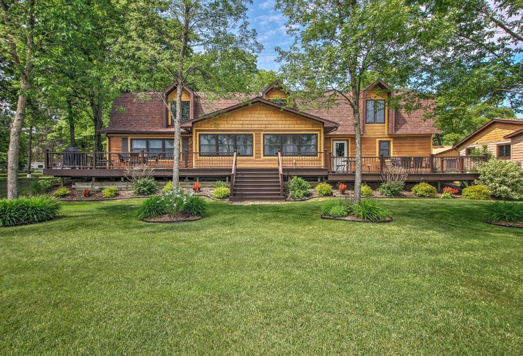 Large Home on Lake Edward with Deck and Fire Pit! - main image