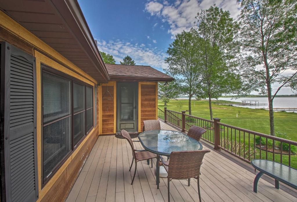 Large Home on Lake Edward with Deck and Fire Pit! - image 6