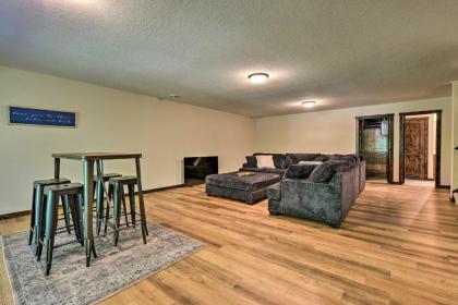 Modern Nisswa Escape with Deck Near Gull Lake! - image 11