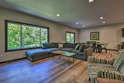 Modern Nisswa Escape with Deck Near Gull Lake! - image 6