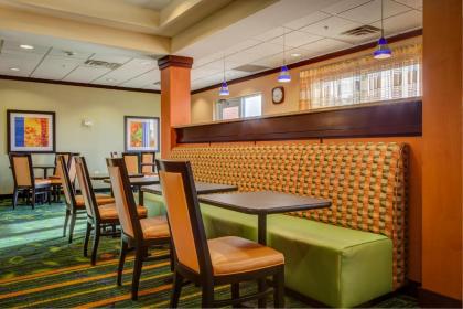 Fairfield Inn and Suites by Marriott Indianapolis/ Noblesville - image 13