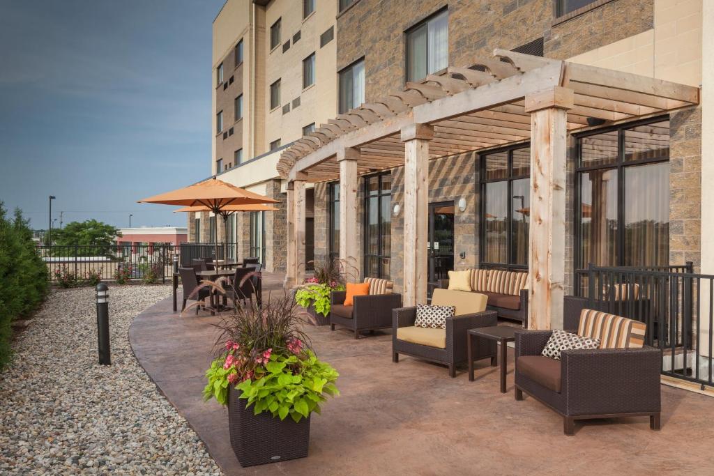 Courtyard by Marriott Indianapolis Noblesville - image 3