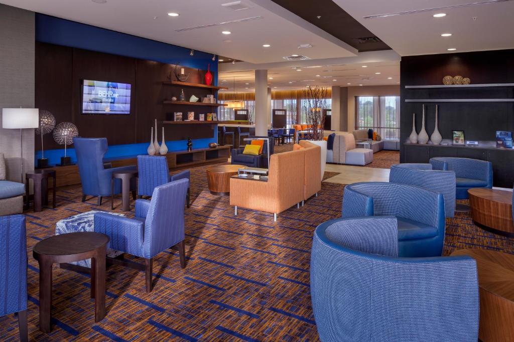 Courtyard by Marriott Indianapolis Noblesville - image 7