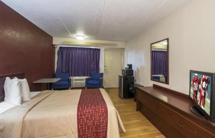 Red Roof Inn Atlanta-Norcross - image 5