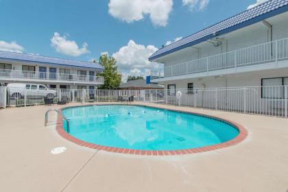 Motel 6-Norcross GA - Atlanta Northeast - image 14