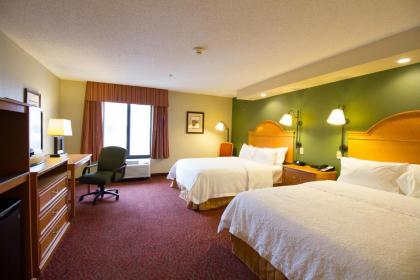 Hampton Inn Norfolk - image 11