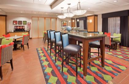 Hampton Inn Norfolk - image 3