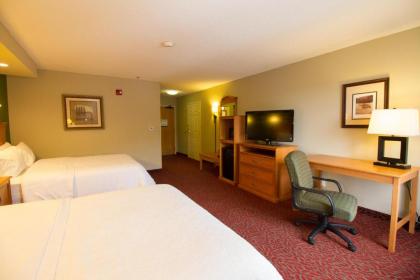 Hampton Inn Norfolk - image 9