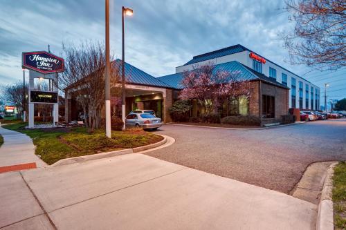 Hampton Inn Norfolk-Naval Base - main image