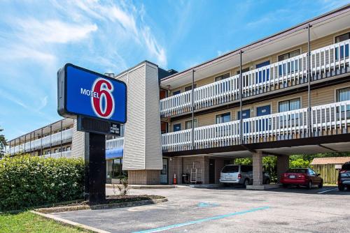 Motel 6-Norfolk VA - Oceanview - main image