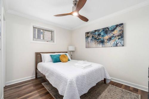 Dune Cottage Shore Suite (2-Bd/2-Bth Beach Condo) - image 3