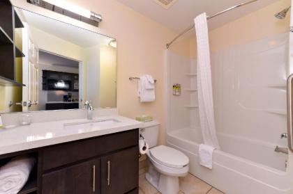 Candlewood Suites Bloomington-Normal - image 10