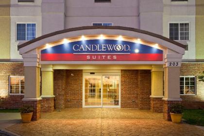 Candlewood Suites Bloomington-Normal - image 11