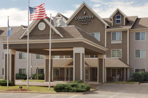 Country Inn & Suites by Radisson Norman OK - main image