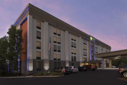 Holiday Inn Express Andover North   Lawrence