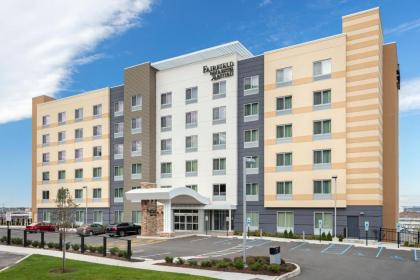 Fairfield Inn & Suites by Marriott North Bergen - image 14