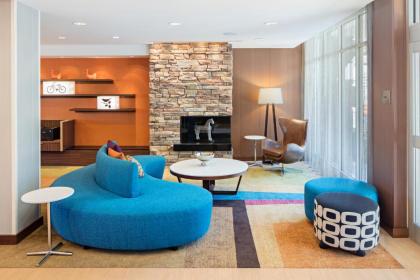 Fairfield Inn & Suites by Marriott North Bergen - image 6