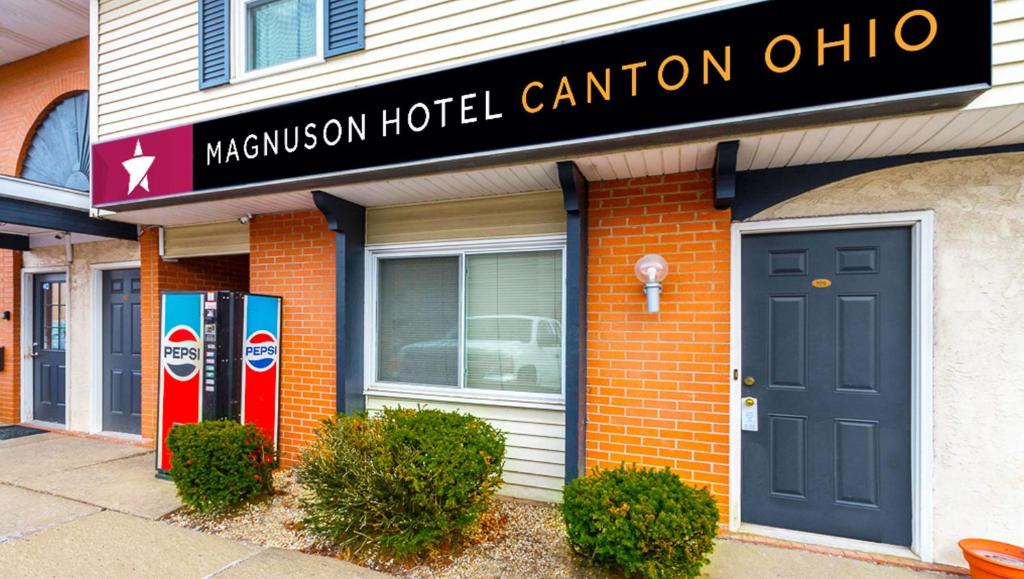 Magnuson Hotel Extended Stay Canton Ohio - image 3