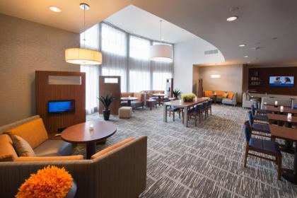 Courtyard by Marriott Canton - image 14