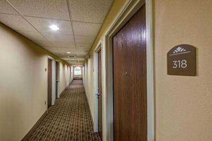 Microtel Inn and Suites North Canton - image 10