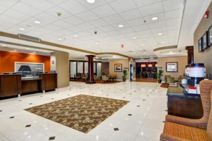 Hampton Inn Charleston North - image 5