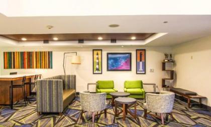 Holiday Inn Express Hotel & Suites Charleston - North an IHG Hotel - image 5