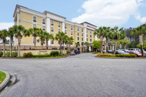 Hampton Inn & Suites North Charleston-University Boulevard - main image