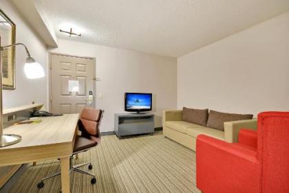 Country Inn & Suites by Radisson Charleston North SC - image 2