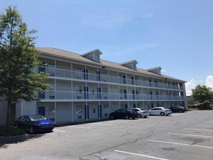 InTown Suites Extended Stay Charleston SC - Rivers Ave - image 4