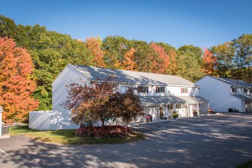 Red Jacket Mountain View Hotel - image 4