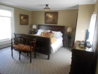 Eastman Inn - image 2