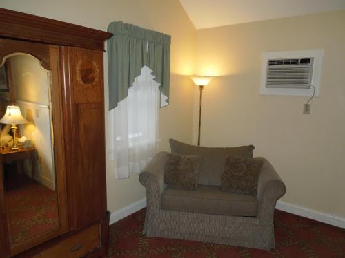 Kearsarge Inn - image 4